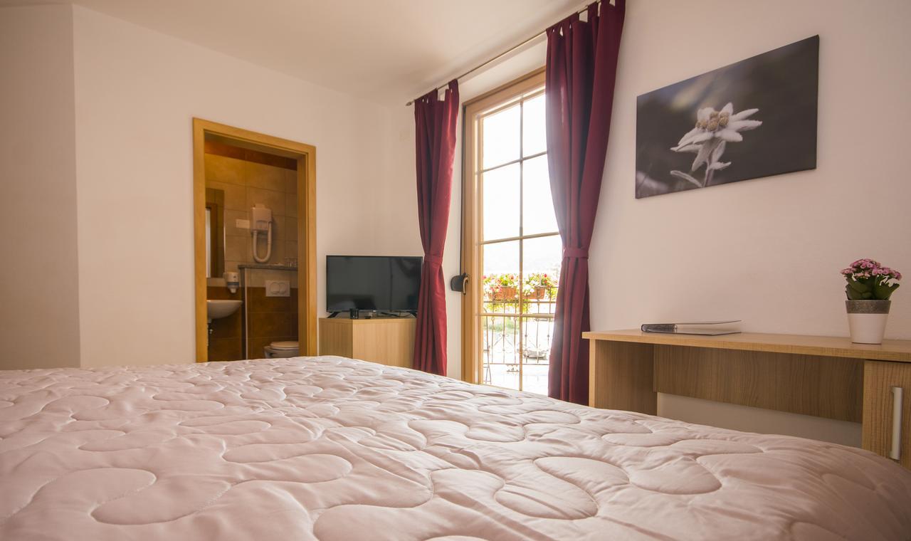 Bed & Breakfast Karun ツェルクニェ・ナ・ゴレニスケム エクステリア 写真